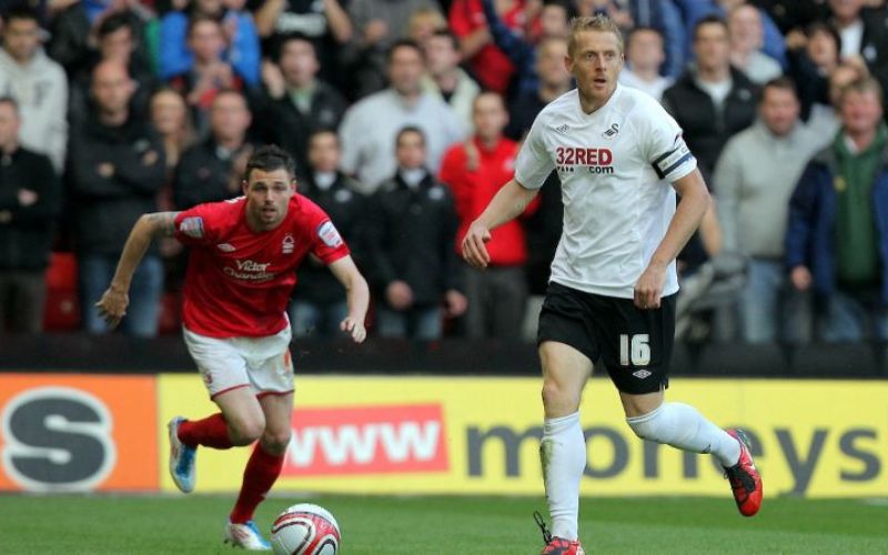 Nhận định hai đội Swansea vs Nottingham